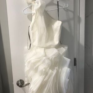 Vera Wang dress